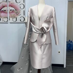 Isabel Sanchez pink satin skirt suit sz 10 NWT